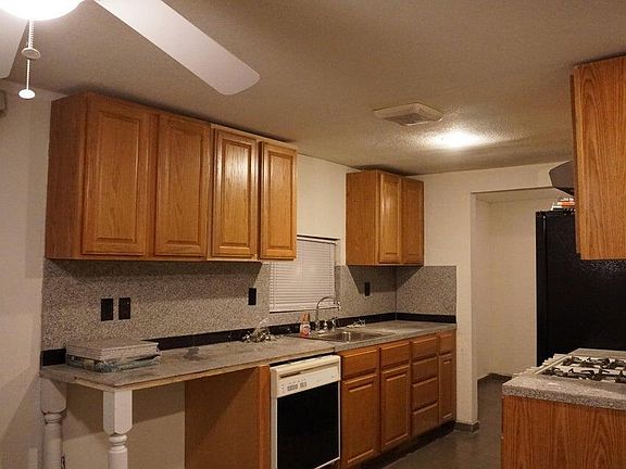 2nd image of 2952 E Wahalla Lane