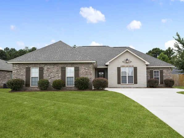 7 Lou Cir, Petal, MS 39465