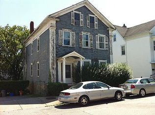 1104 Pleasant St, New Bedford, MA 02740