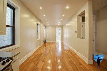 Rented by Next Door Realty NYC