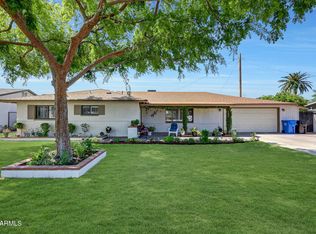 609 E Winter Dr, Phoenix, AZ 85020