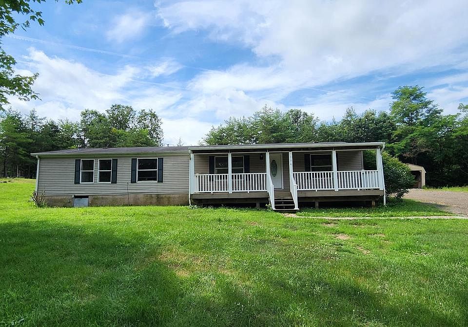 1st image of 194 Flying Dove Ln E