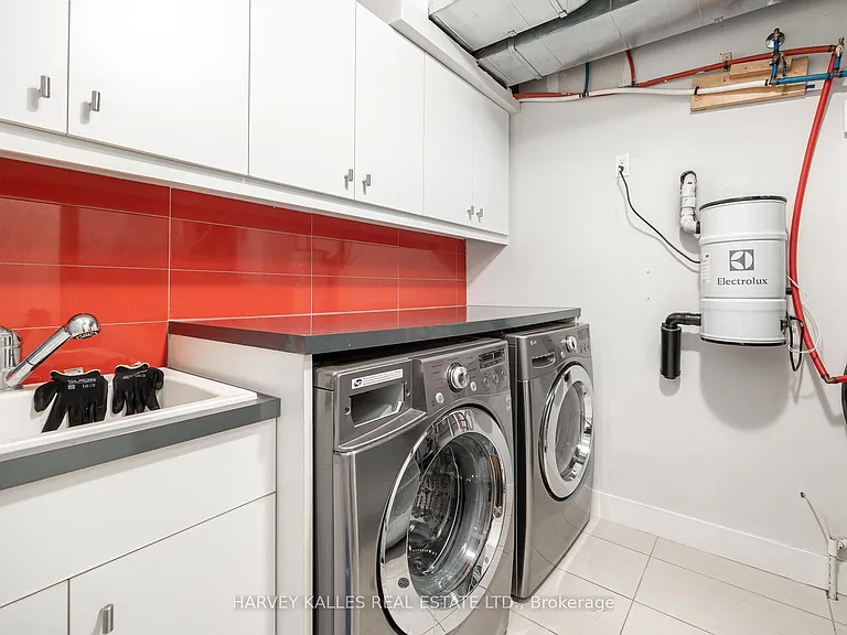 235 Cedarvale Ave — Photo 31