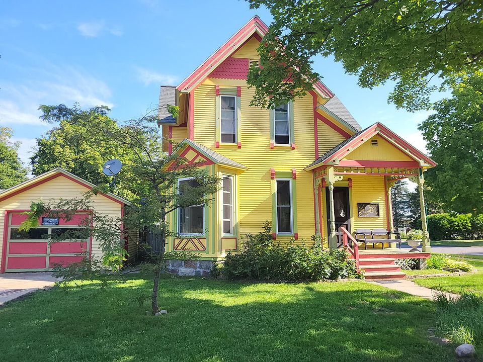 1st image of 51 E Wood St #2