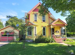 51 E Wood St #2, Newaygo, MI 49337