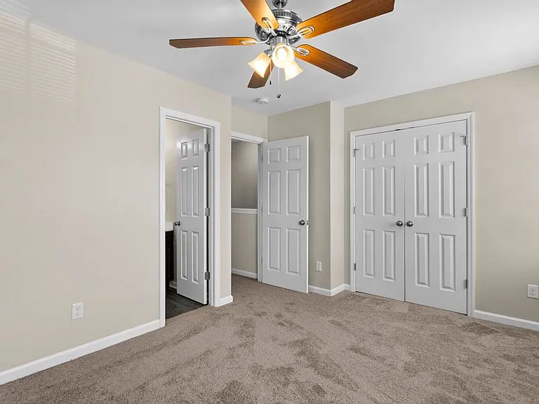 115 Virginias Landing Ct — Photo 17