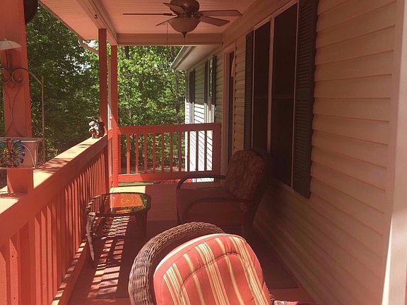 4th image of 1153 Woods Edge Dr