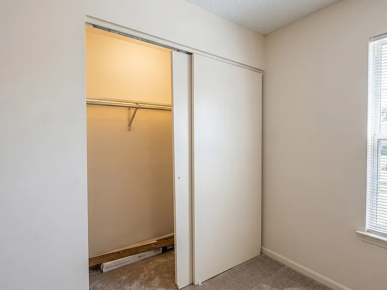 36 Le Moyne Dr — Photo 25