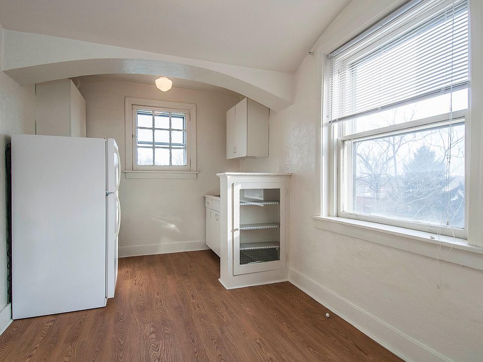 5646 Hobart St Pittsburgh, PA, 15217 Apartments for Rent Zillow