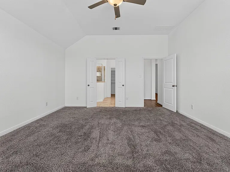 516 Panzano Dr — Photo 15
