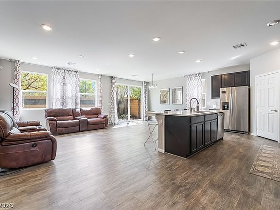 2nd image of 5546 Lushan St