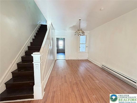 3rd image of 503 W Gordon St