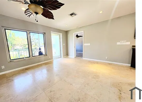 3 bed, $3,400 — Photo 4