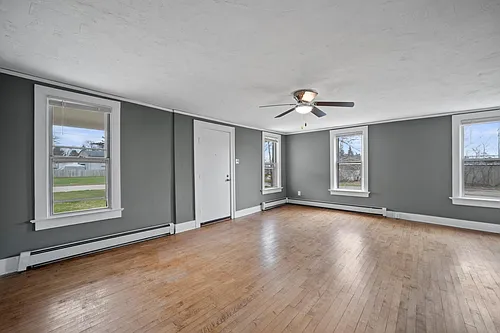 341 Zion St Photo 1