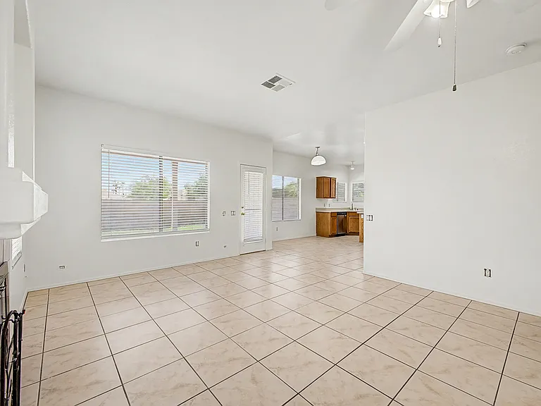 6947 W Via Del Sol Dr — Photo 9