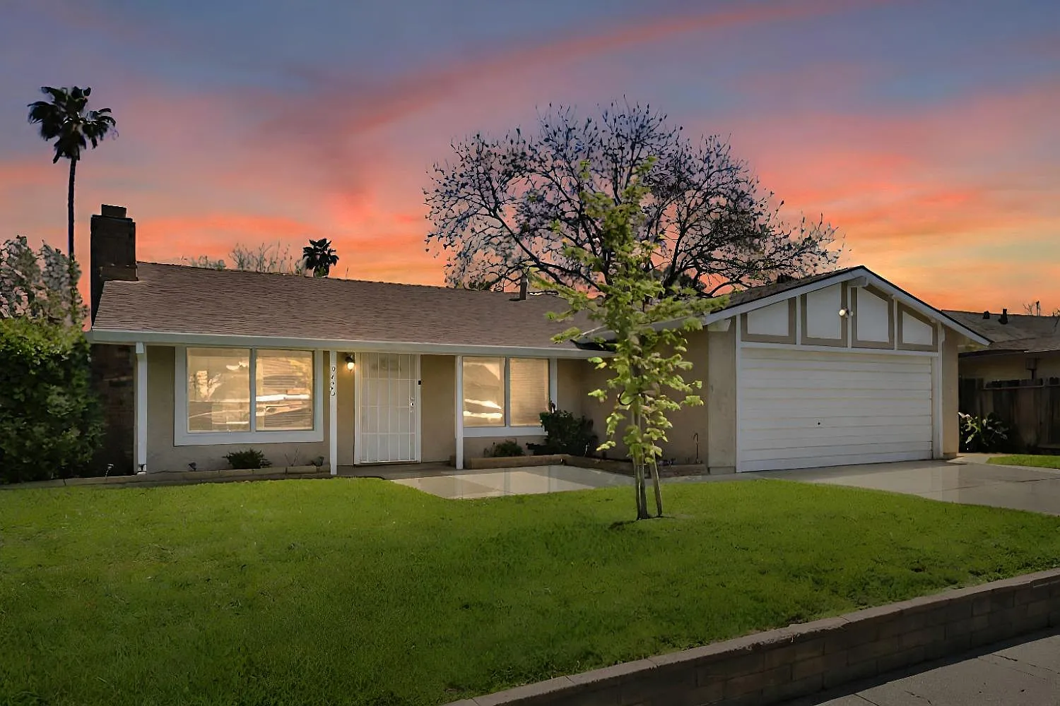 9420 Americana Way photo 1