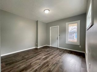 587 Charles Avenue, Saint Paul, MN 55103