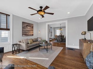 28 Washington St, Red Bank, NJ 07701