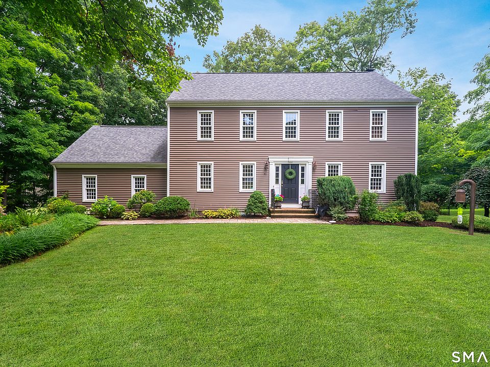 1st image of 41 Harvest Woods Road