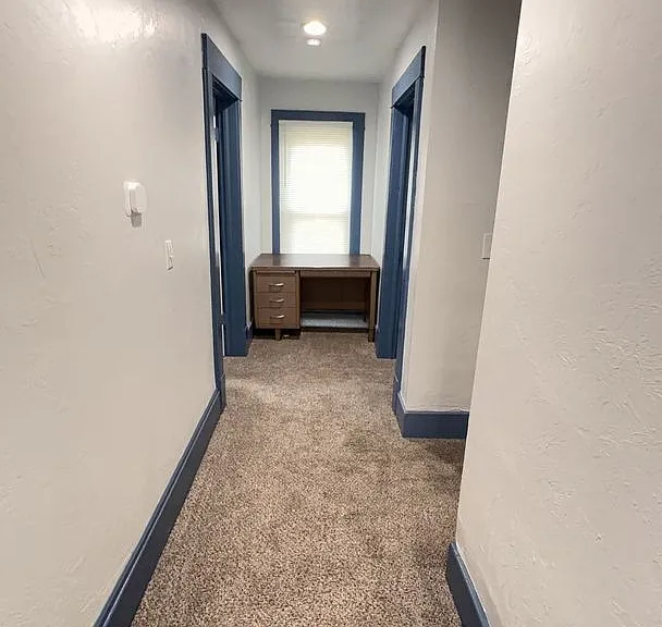 802 W Oak Ave — Photo 7