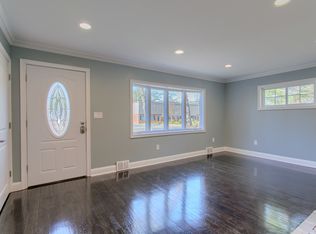 39 Southville Rd, Southborough, MA 01772