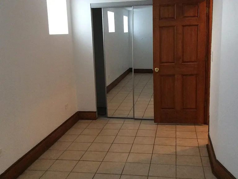 2628 W Augusta Blvd — Photo 18