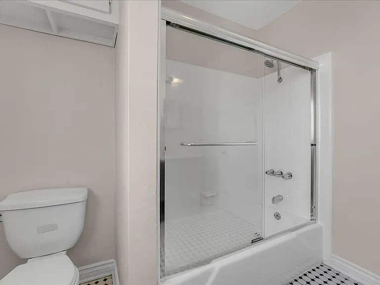 11661 Erwin St #15 — Photo 10