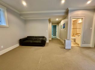 3464 Rosemary Heights Dr, Surrey, BC V3Z 2L3