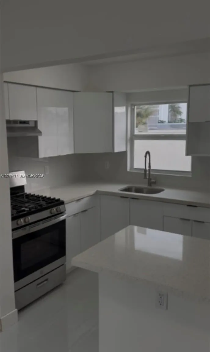 Isle Of Normandy Miami Vi — Photo 3