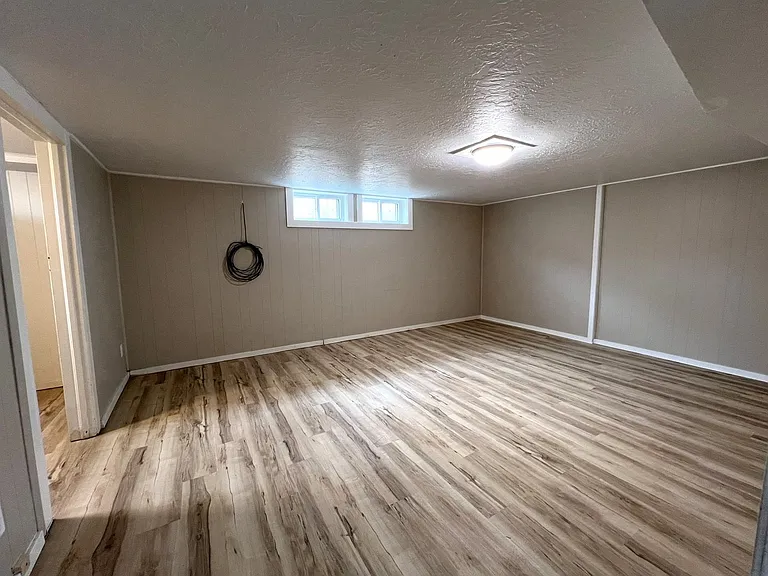Cleveland Duplex — Photo 4