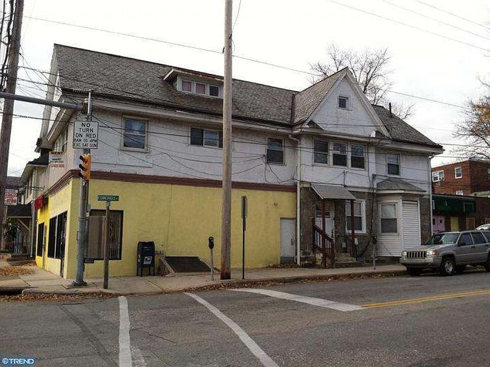 2nd image of 3701 Garrett Rd #A