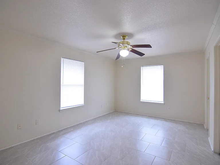 4505 Blueduck Dr — Photo 12