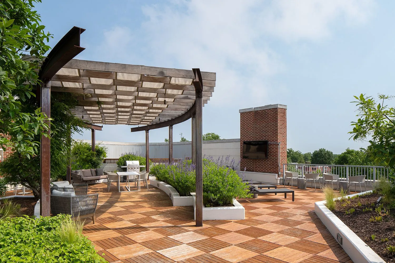 Cathedral Commons — Photo 1