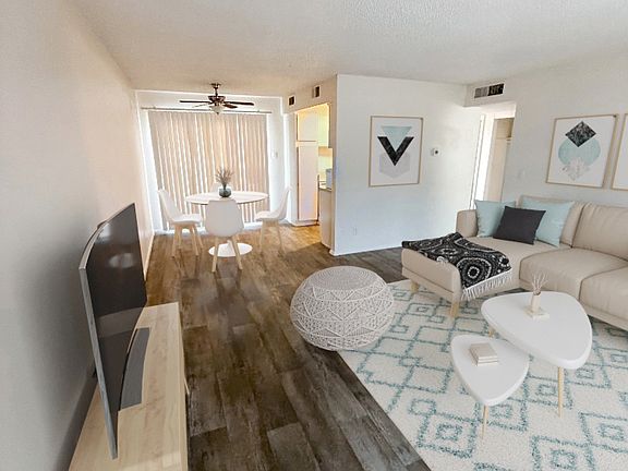 4th image of 4401 Montgomery Blvd NE #D-028