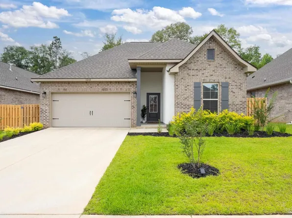 3248 Mountain Laurel Trl, Cantonment, FL 32533