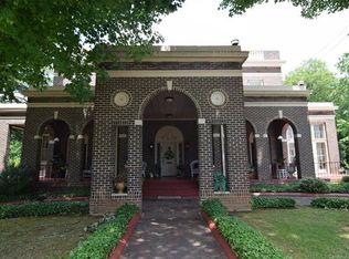 402 N Mountain St, Cherryville, NC 28021