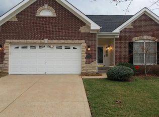 10181 Allington Dr, Saint Louis, MO 63128