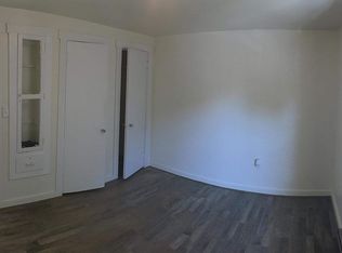 212 E Freedom Ave, Burnham, PA 17009