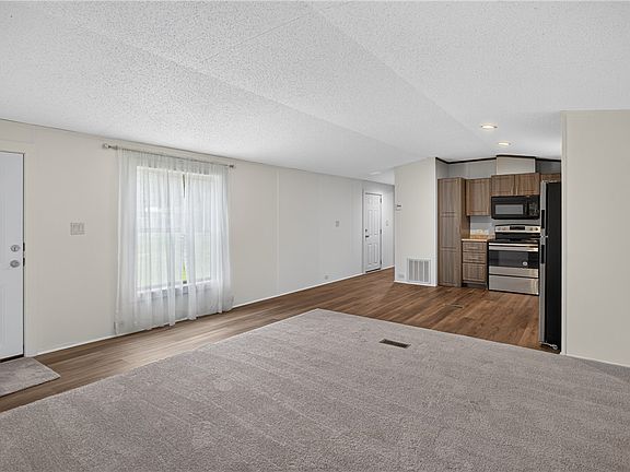 5th image of 429 Brown Farm Rd #A