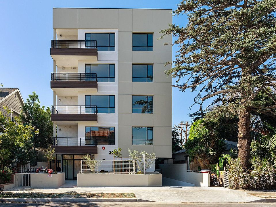 1st image of 2465 Purdue Ave #301