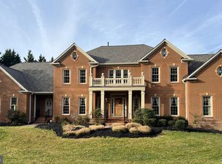 900 Saint Michael Dr, Gambrills, MD 21054