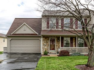 735 Chickies Dr, Columbia, PA 17512