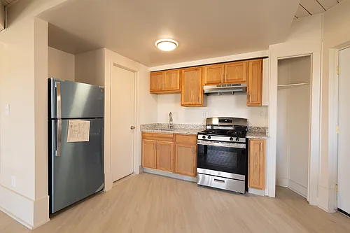 4301 Harriet St Photo 1