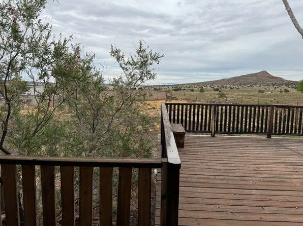36 San Simon Rd, Laguna, NM 87026