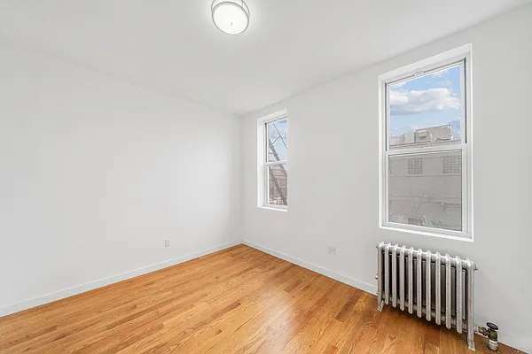 Rented by Vector New York, LLC | media 9