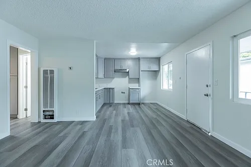 5476 Linden Ave #6 Photo 1