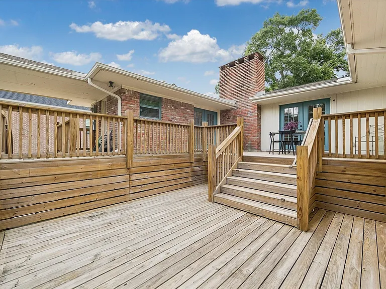 4715 Braesvalley Dr — Photo 26