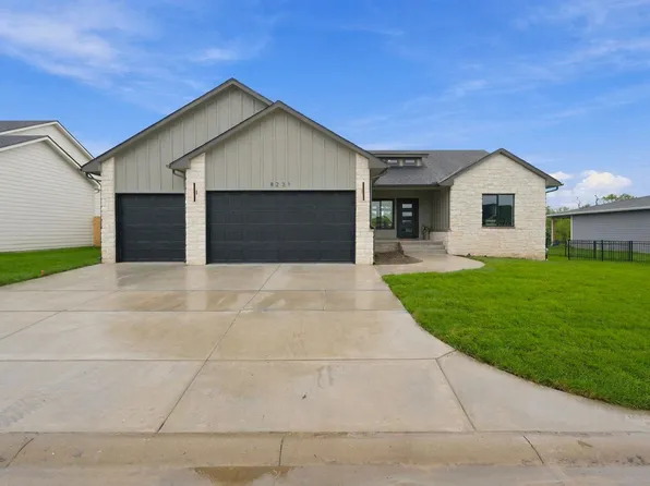 8231 E Summerside Pl, Wichita, KS 67226