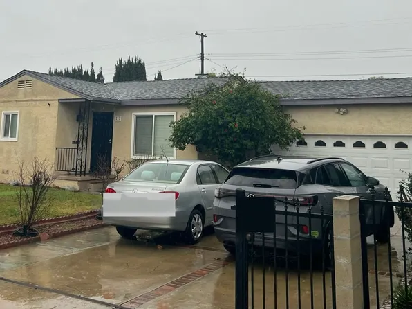 212 N Aladdin Dr, Anaheim, CA 92801