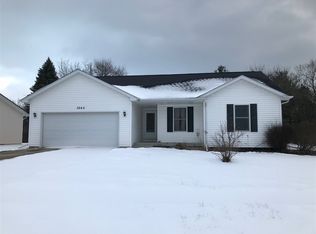 3285 Linger Ln, Saginaw, MI 48601